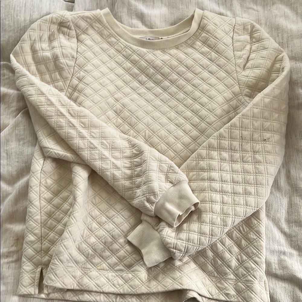 Quilted Cream Sweatshirt